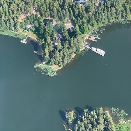 Villa Linnunlaulu Loparo Luaran gambar